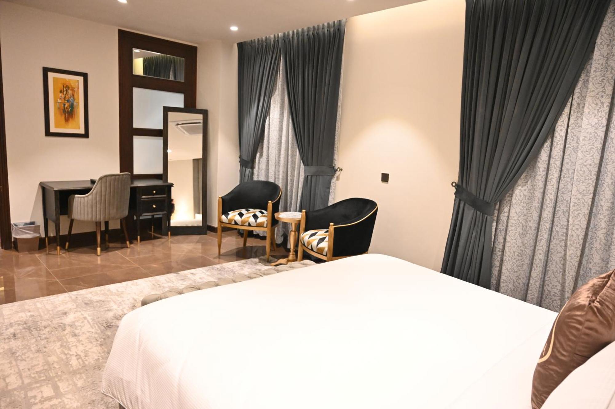 Jacaranda Heights Hotel Islamabad Luaran gambar