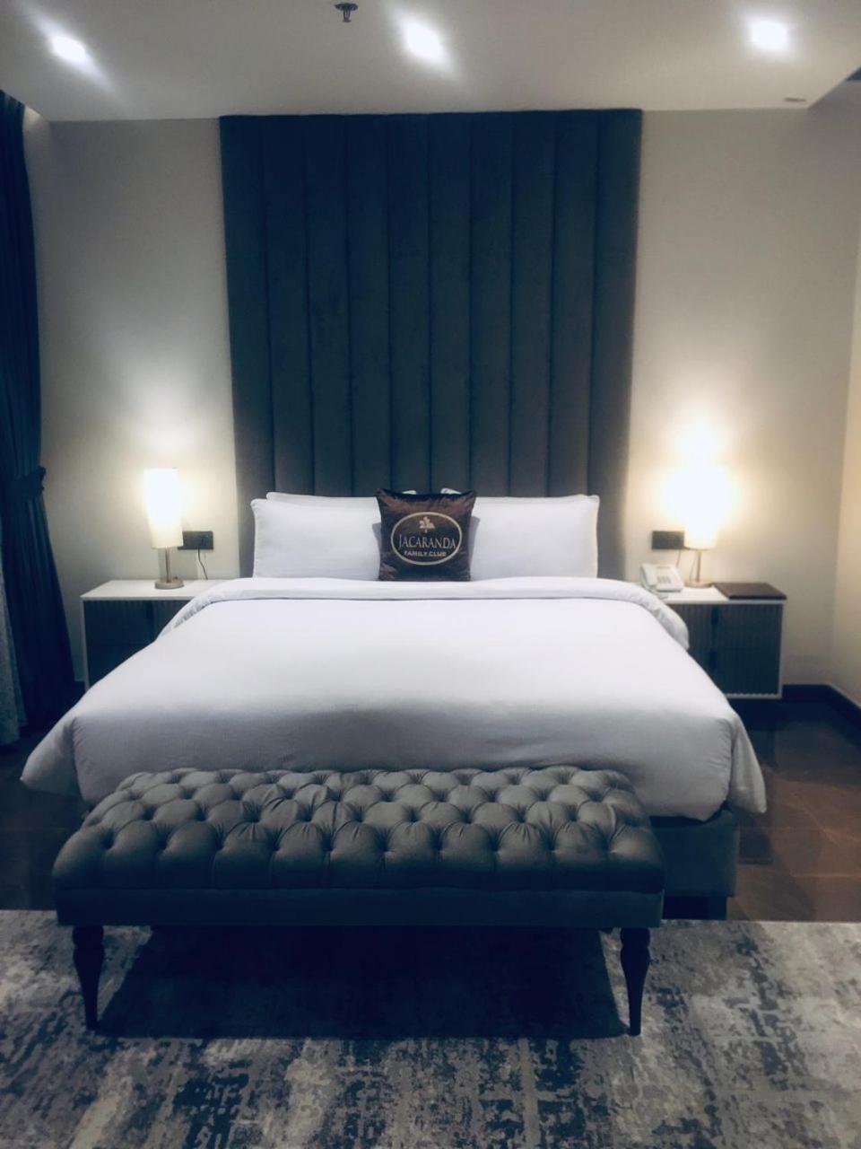 Jacaranda Heights Hotel Islamabad Luaran gambar