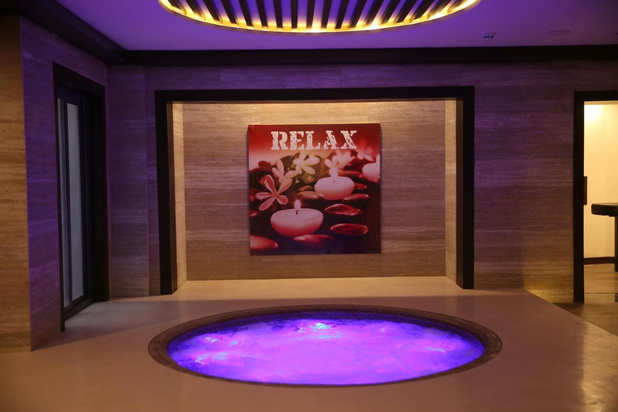 Jacaranda Heights Hotel Islamabad Luaran gambar