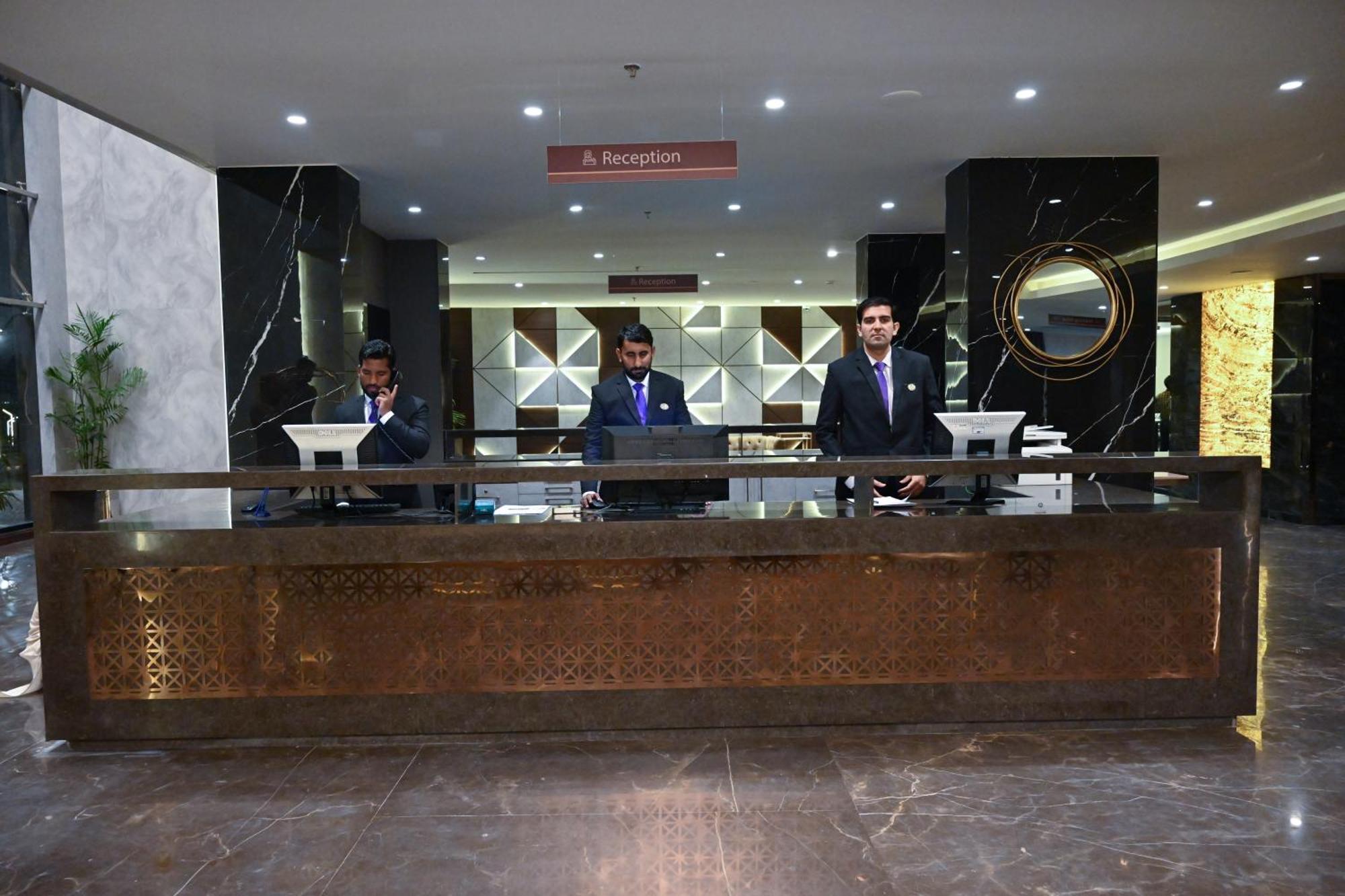 Jacaranda Heights Hotel Islamabad Luaran gambar